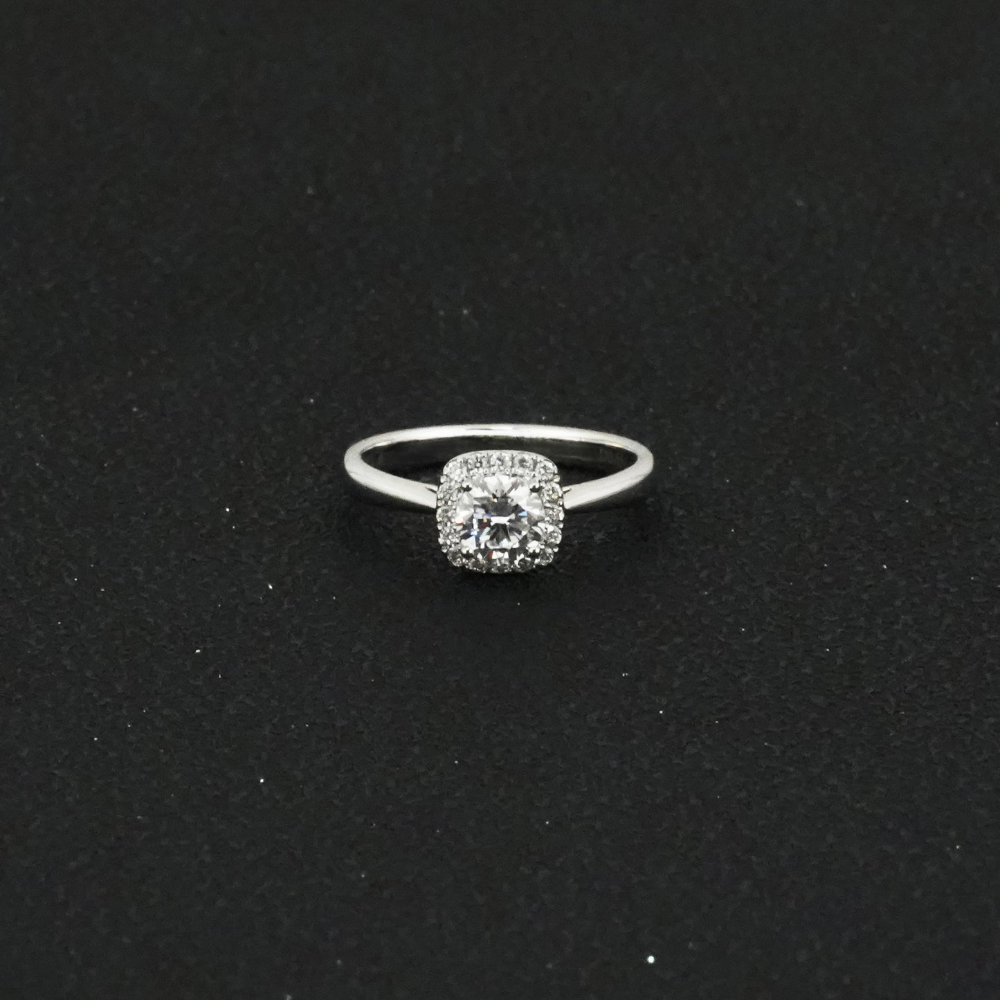 Cube Sugar Halo Set Ring