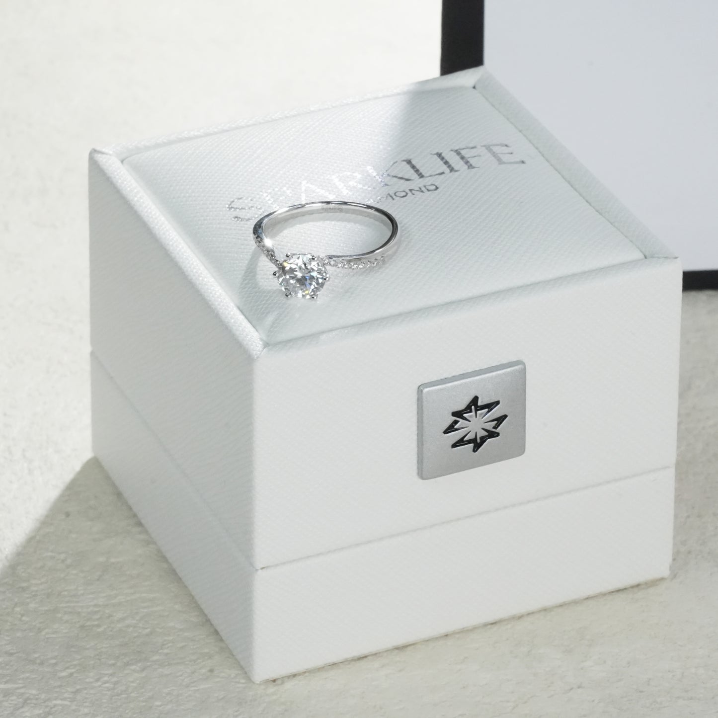Six Claw Twisted Arm Ring