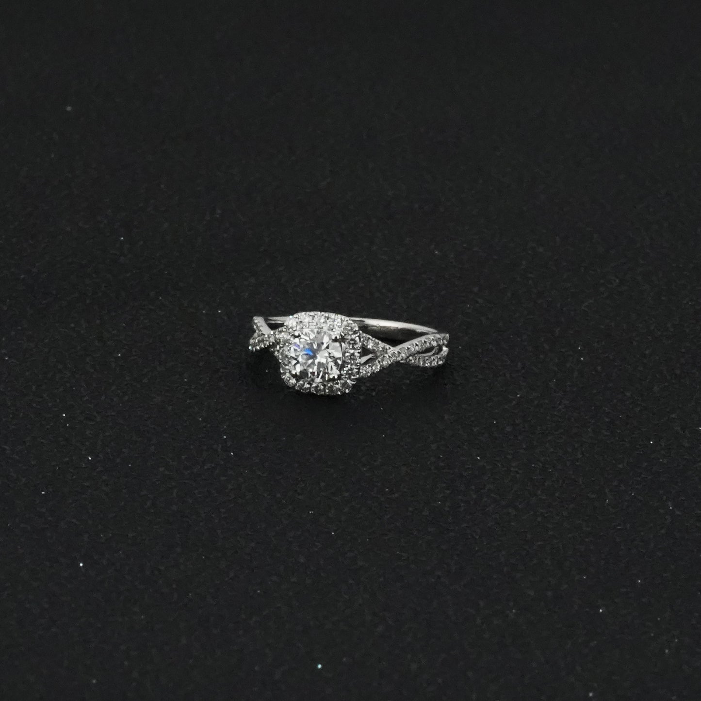 Sugar Cube Twisted Arm Ring