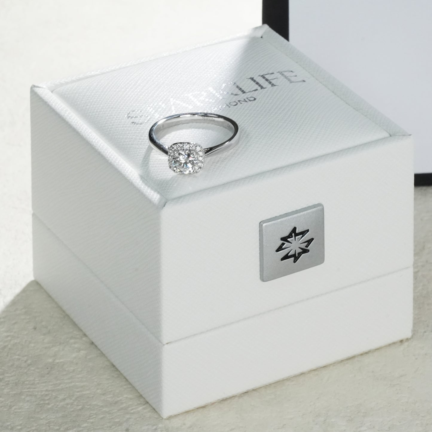 Cube Sugar Halo Set Ring