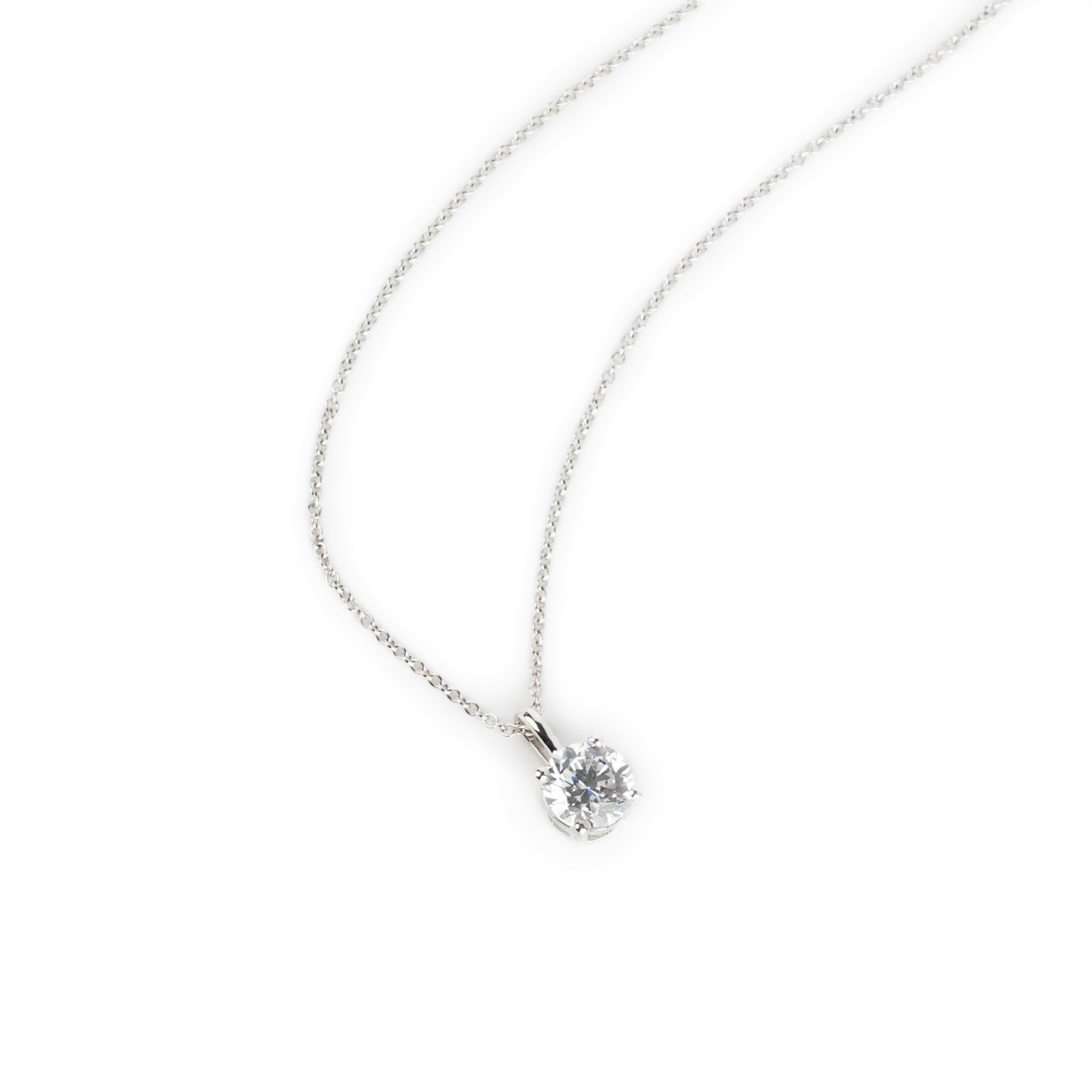 Four Claw Shiny O Necklace