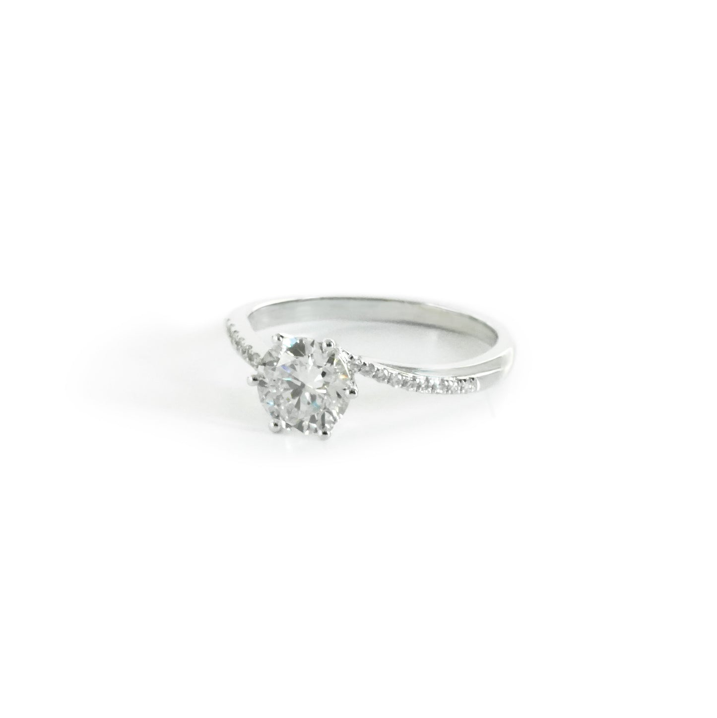 Six Claw Twisted Arm Ring