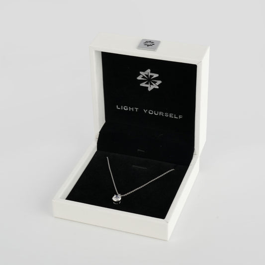 Four Claw Shiny O Necklace