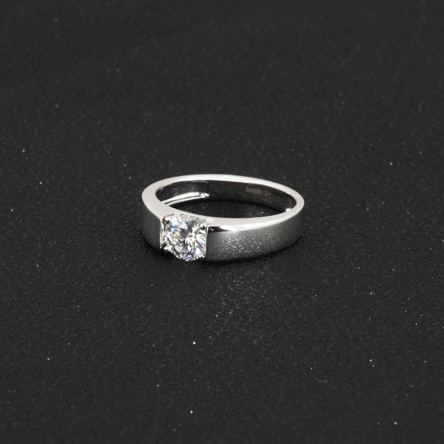 Man's Wedding Bands